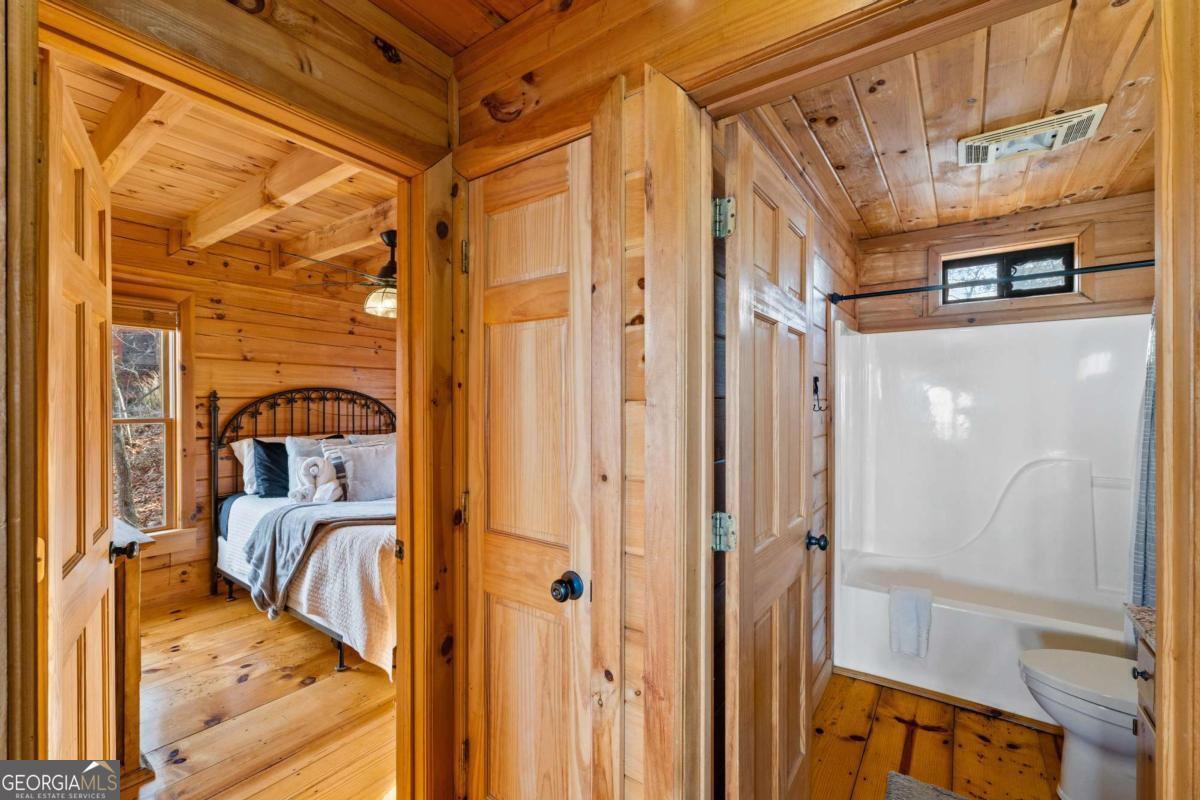 907 Ripshin Mountain Road