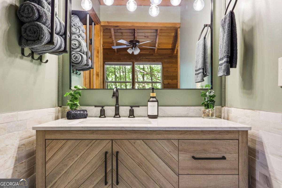 166 Nantahala Pass Road