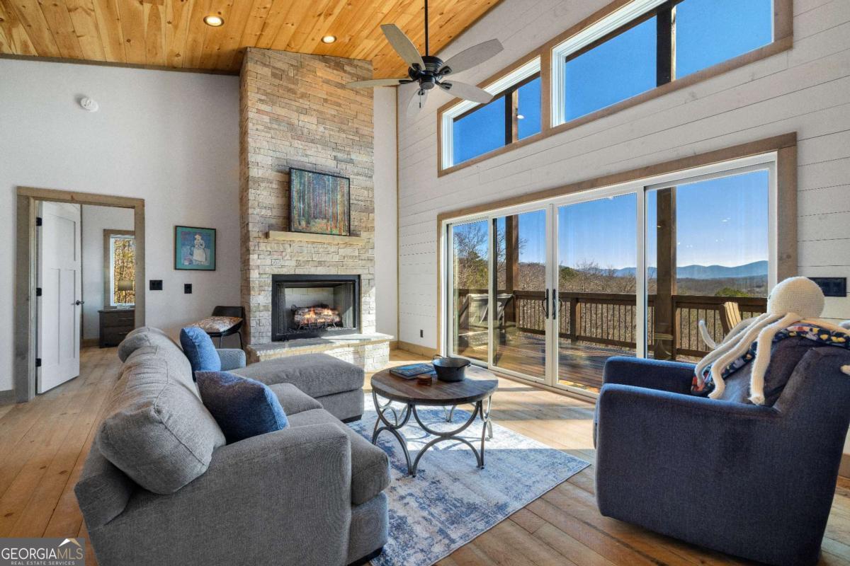 310 Wunder Bear Ridge Road