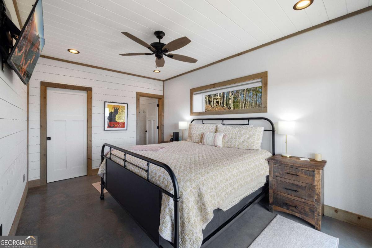 310 Wunder Bear Ridge Road