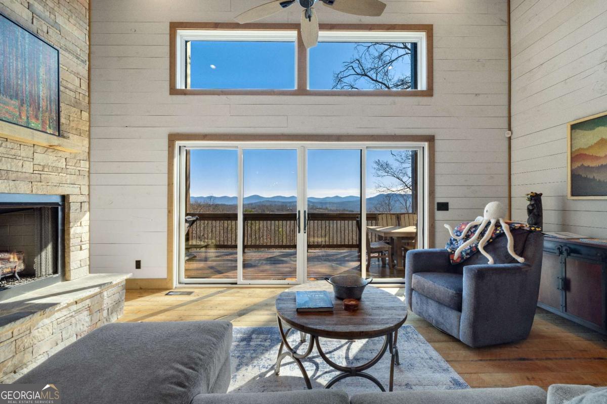 310 Wunder Bear Ridge Road