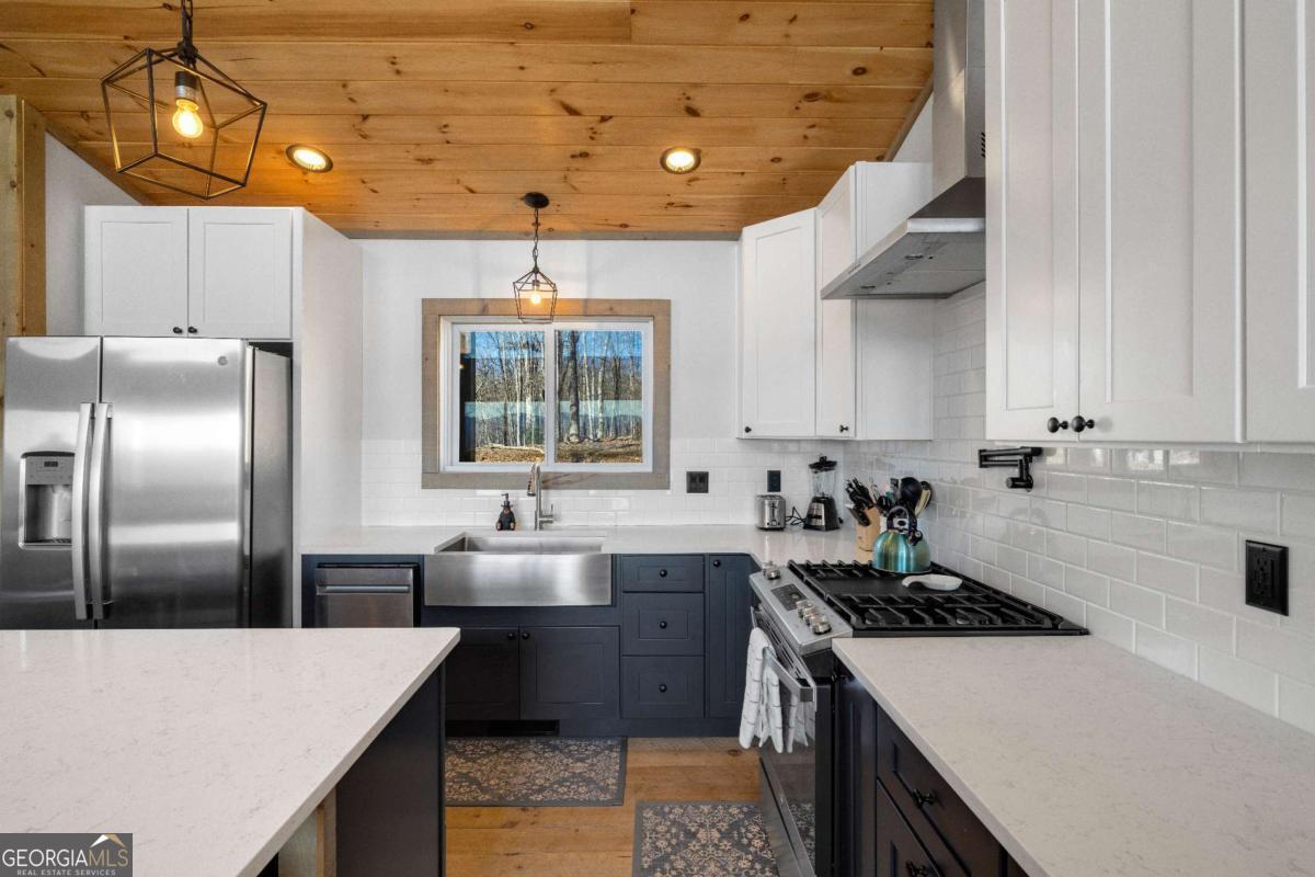 310 Wunder Bear Ridge Road