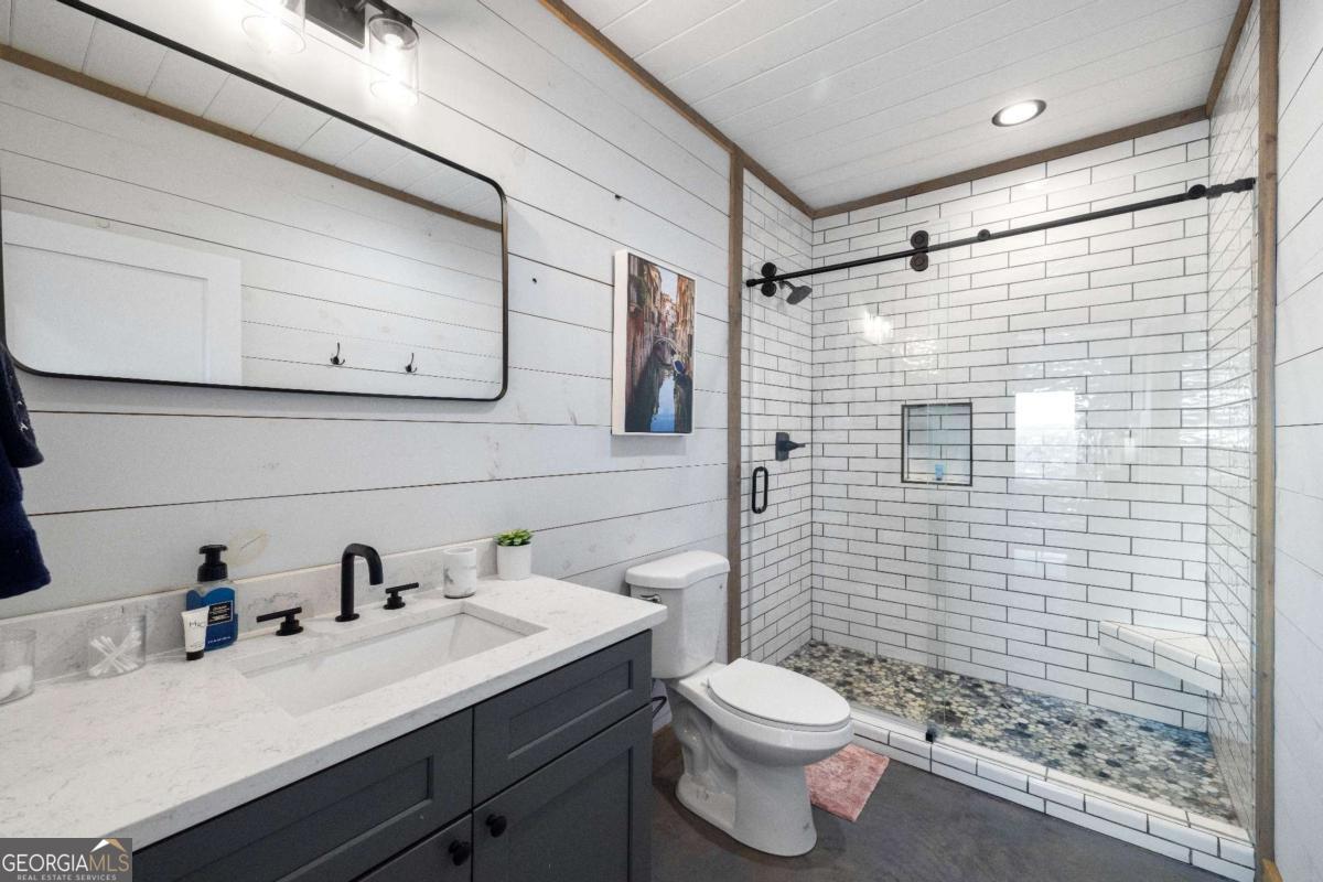 310 Wunder Bear Ridge Road