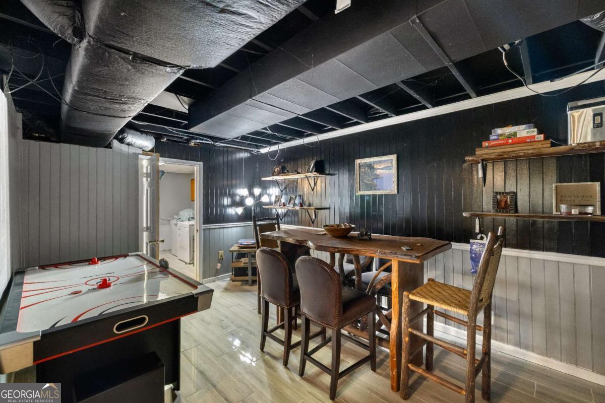 100 Stanley Creek Crossing