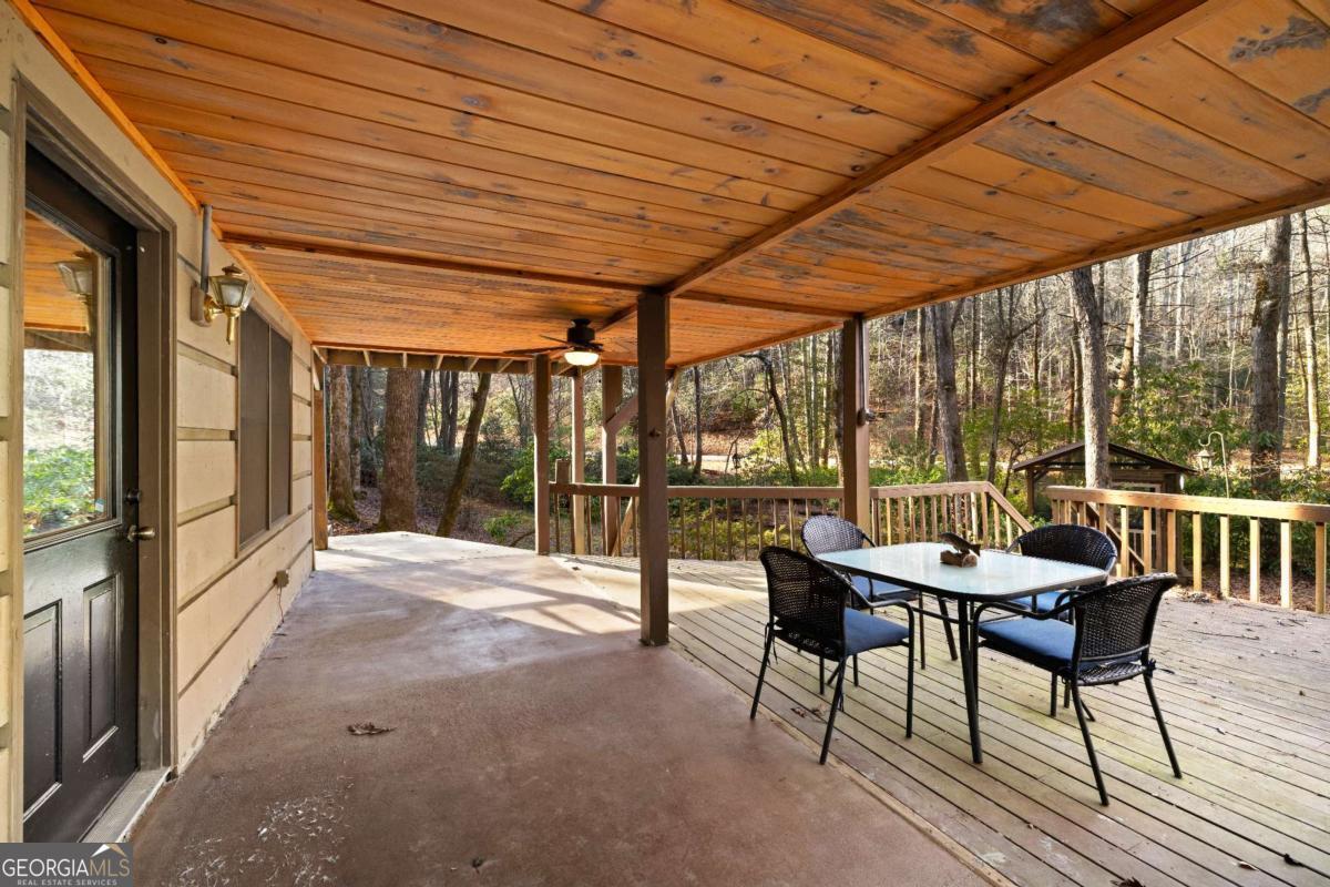 100 Stanley Creek Crossing