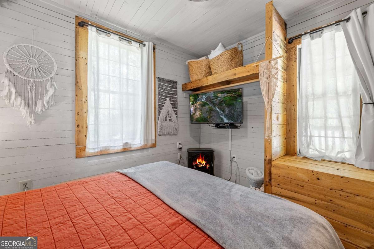 120 Community Hill Drive # 57 Unit: 56,57