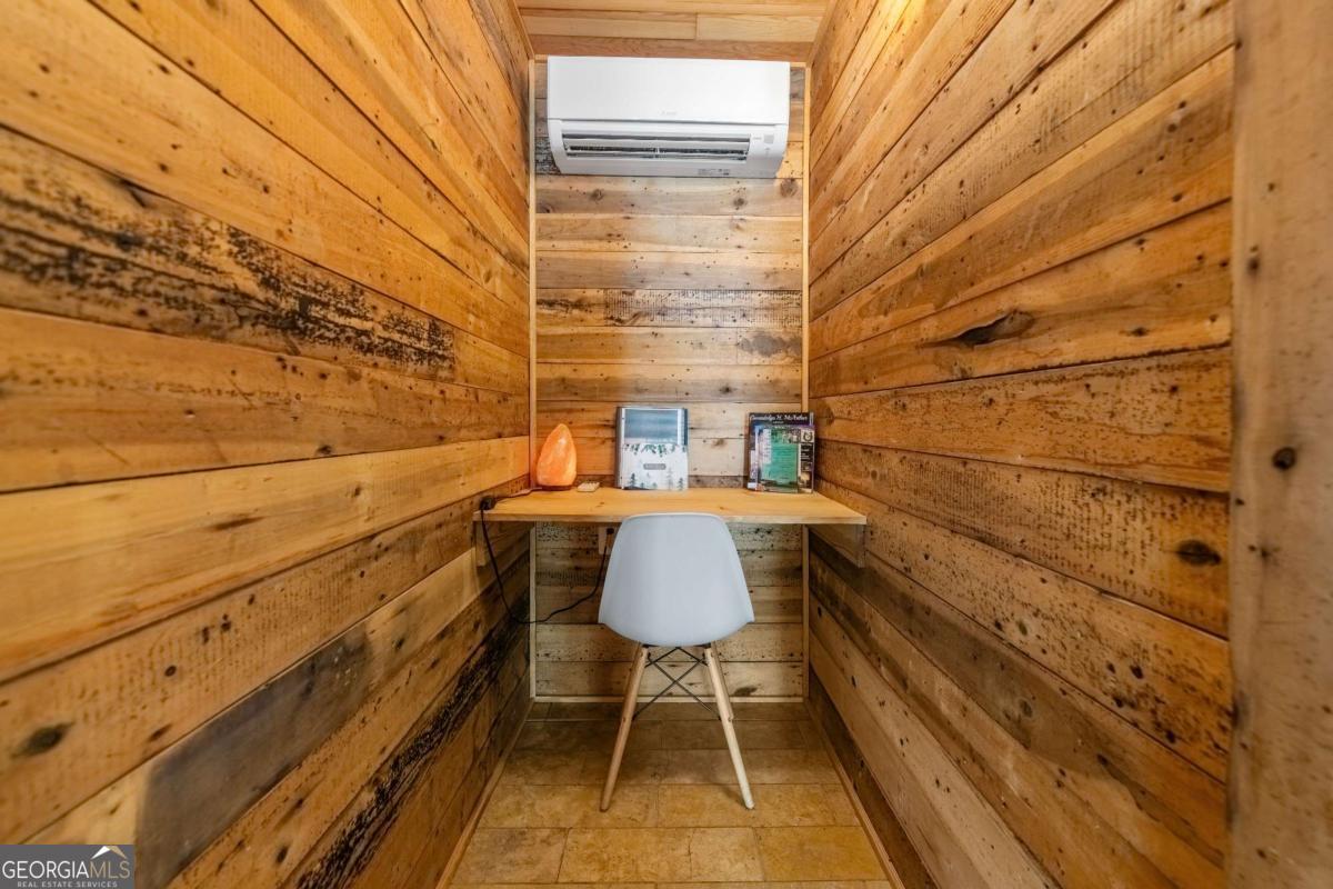 120 Community Hill Drive # 57 Unit: 56,57