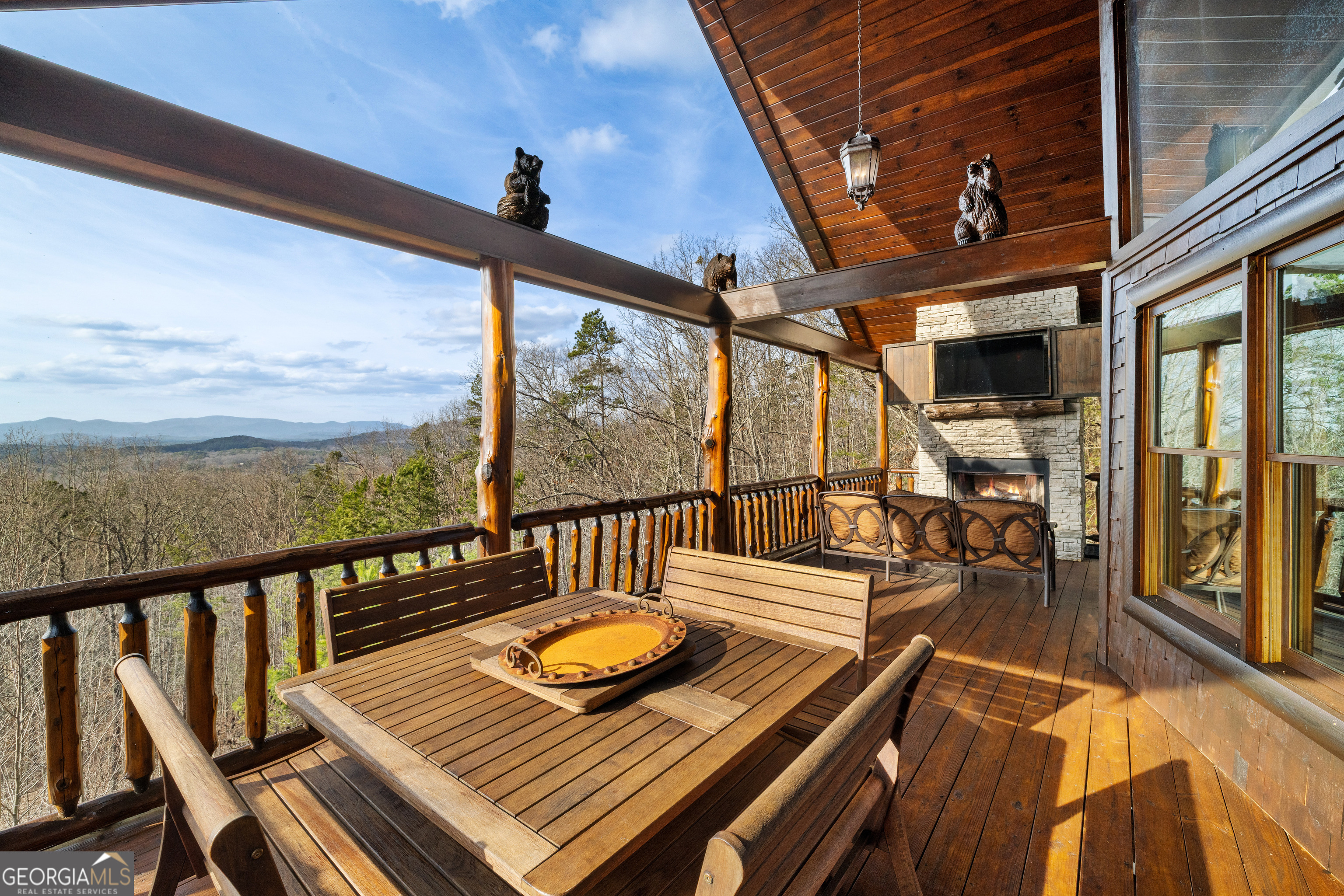 180 Cinnamon Bear Road