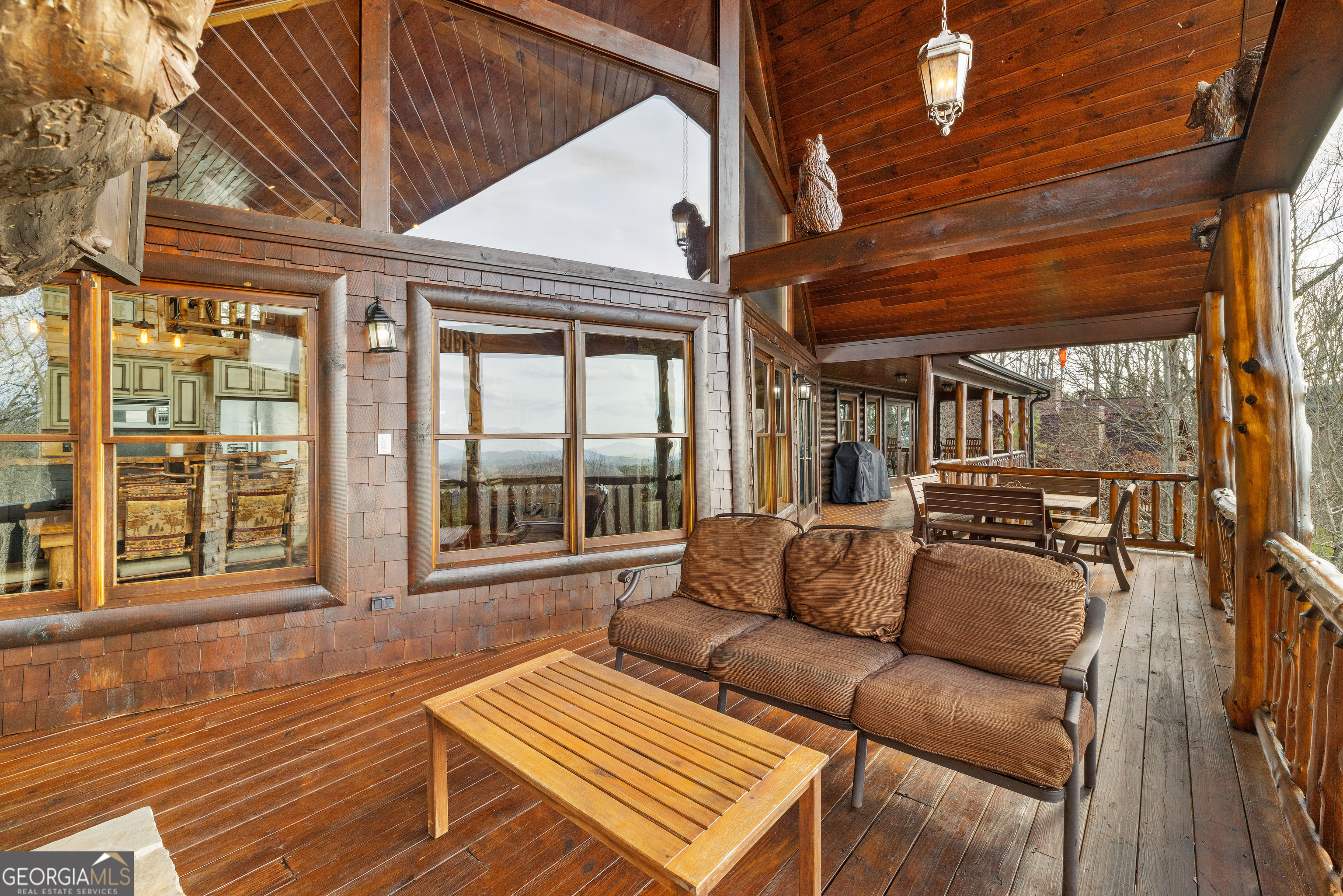 180 Cinnamon Bear Road