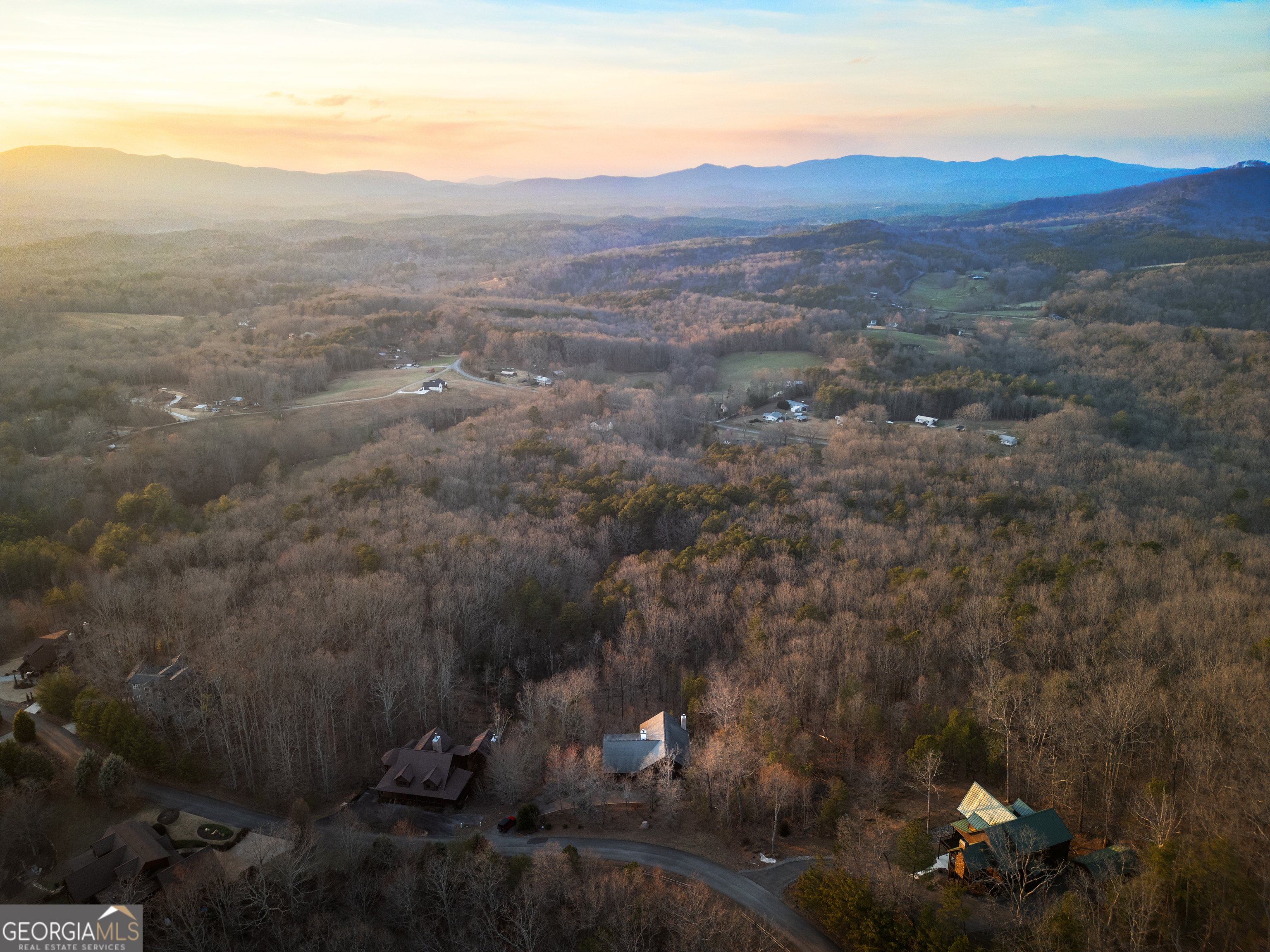 180 Cinnamon Bear Road