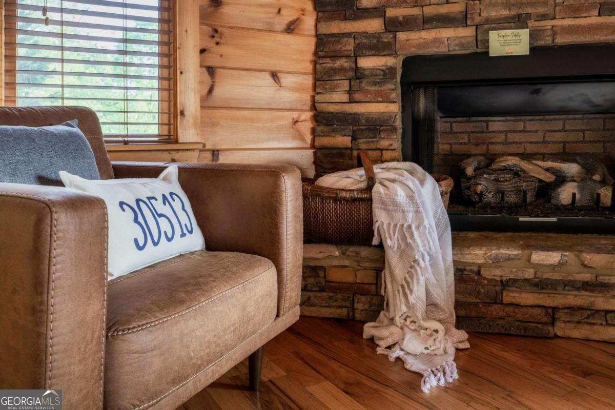 273 Deer Crest Heights