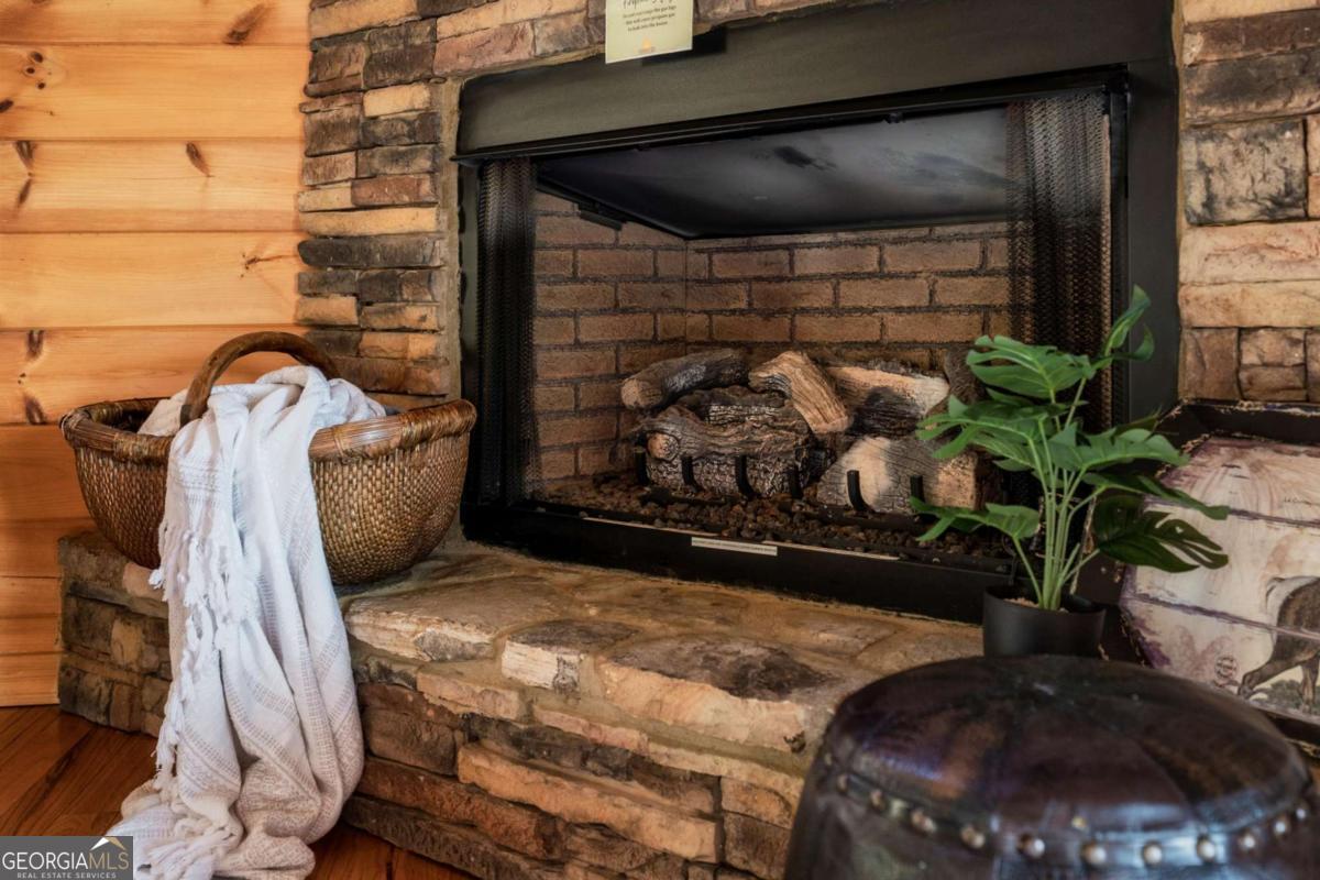 273 Deer Crest Heights