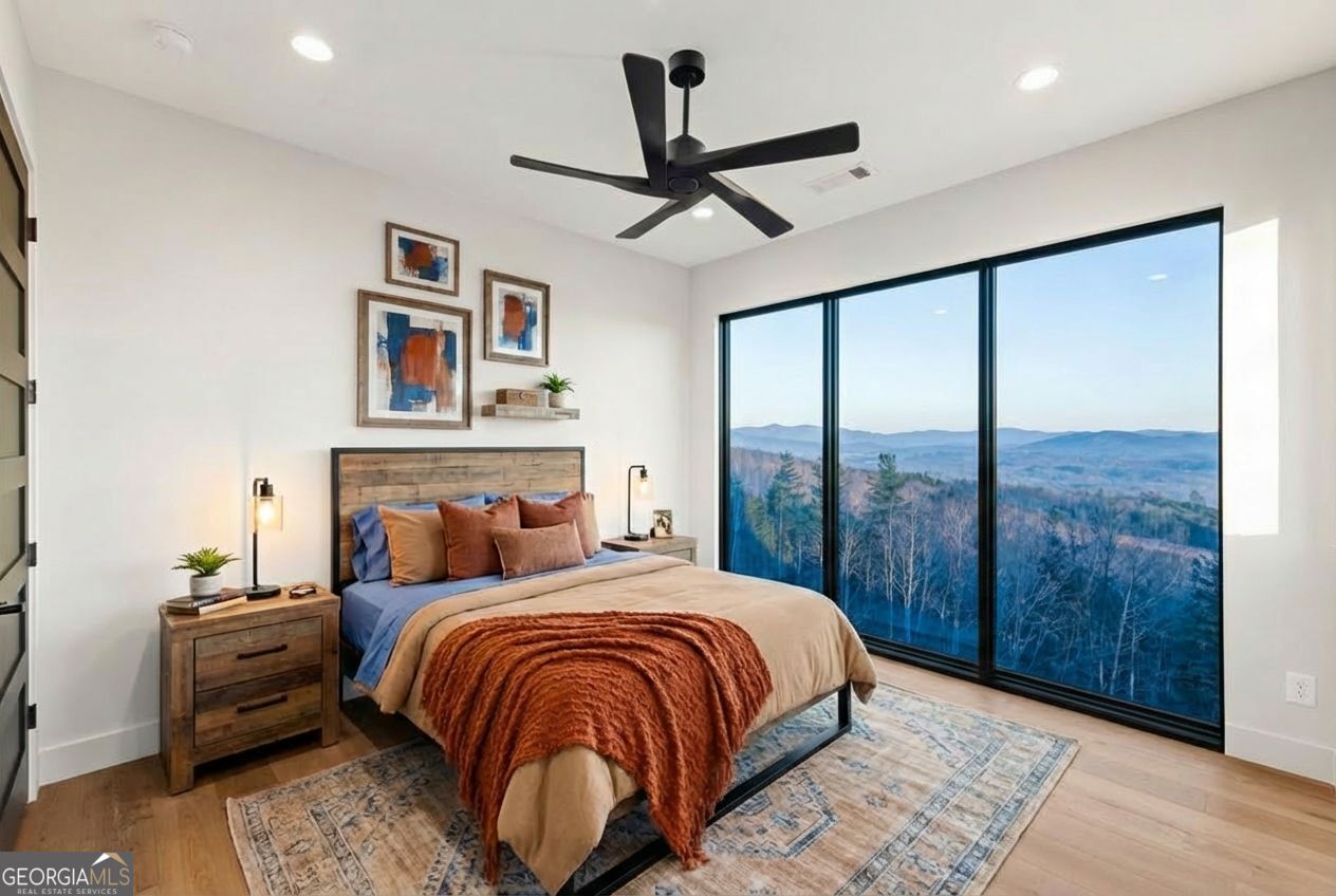 452 Summit Trace