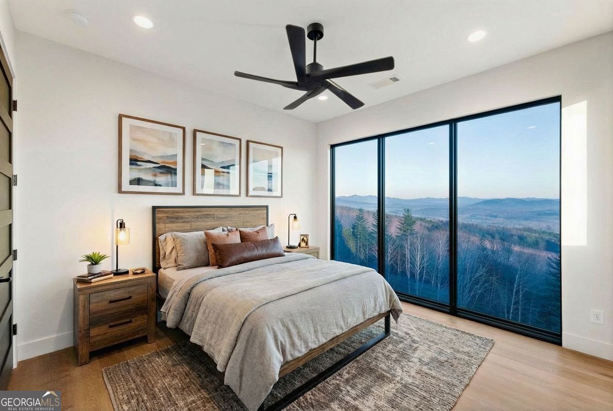452 Summit Trace