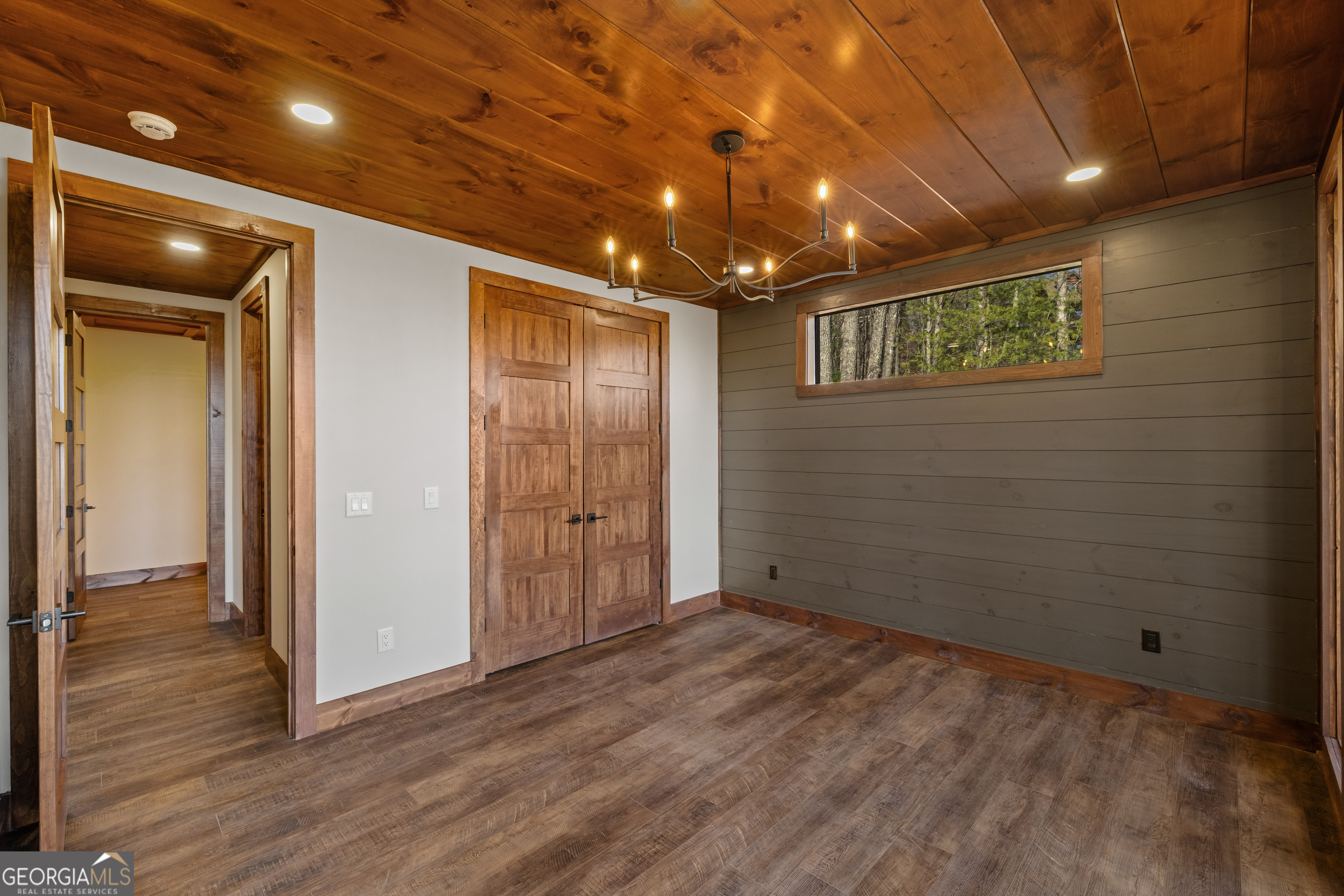 57 Deerfield Lane
