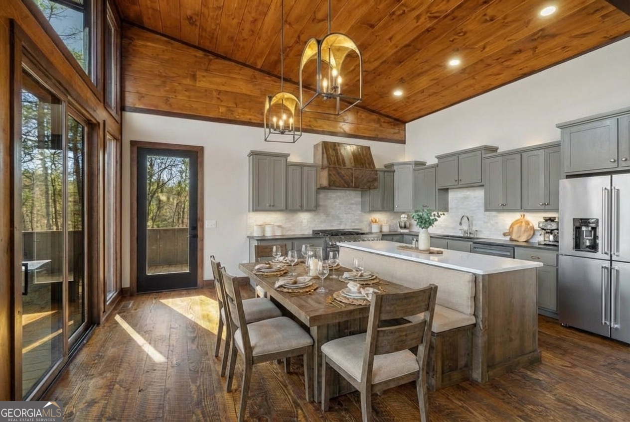 57 Deerfield Lane