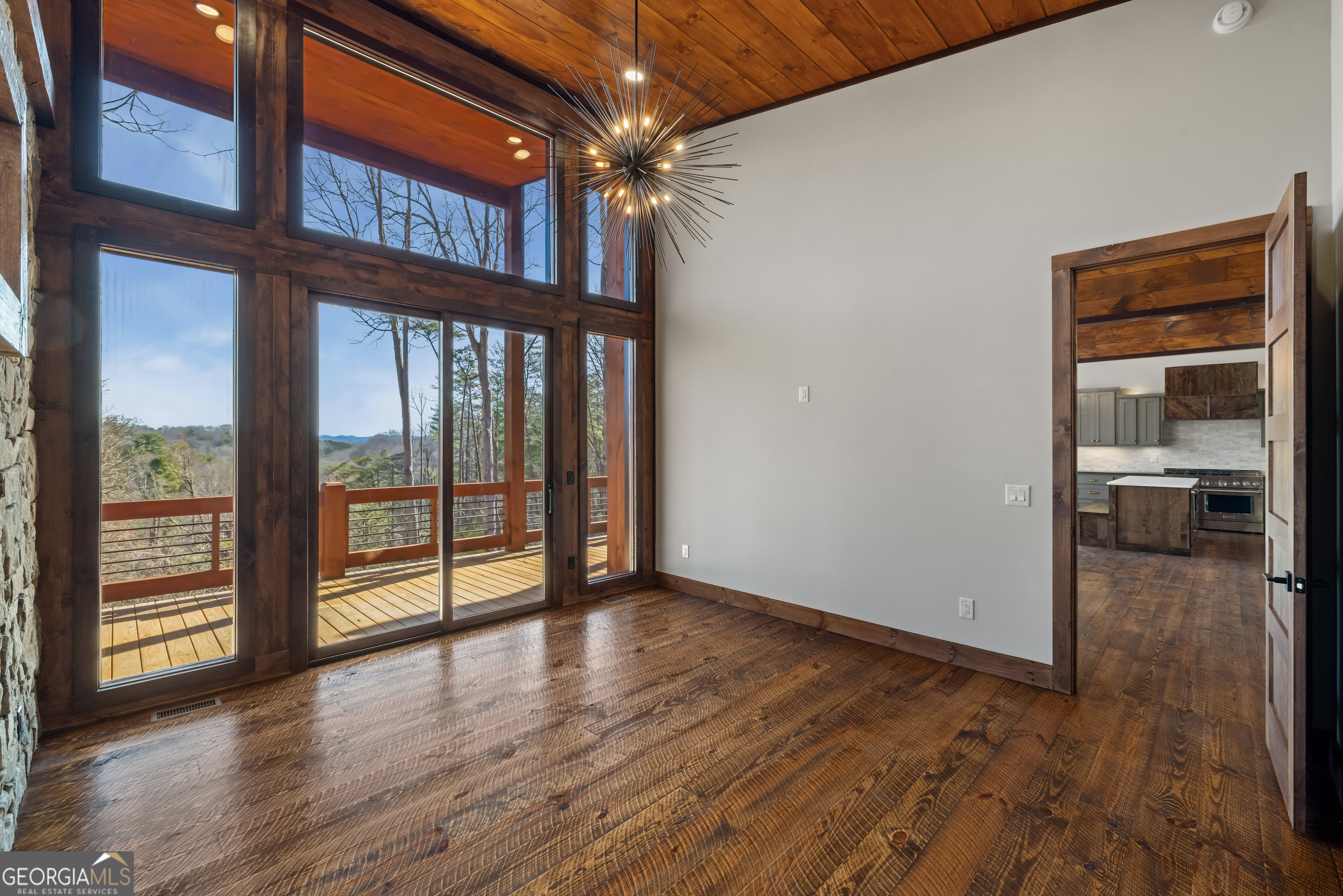 57 Deerfield Lane