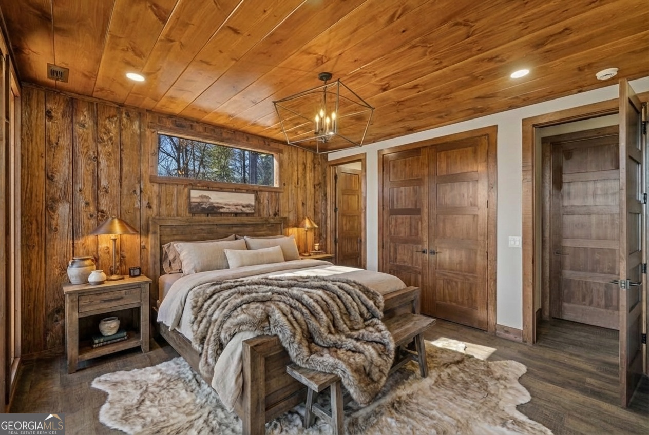 57 Deerfield Lane