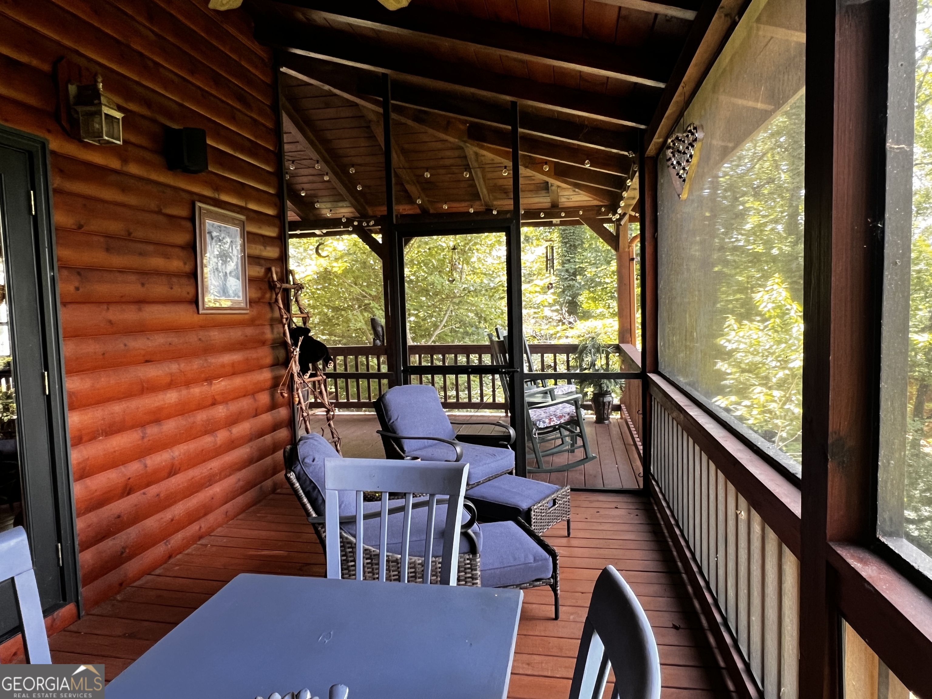 649 Weaver Creek Way