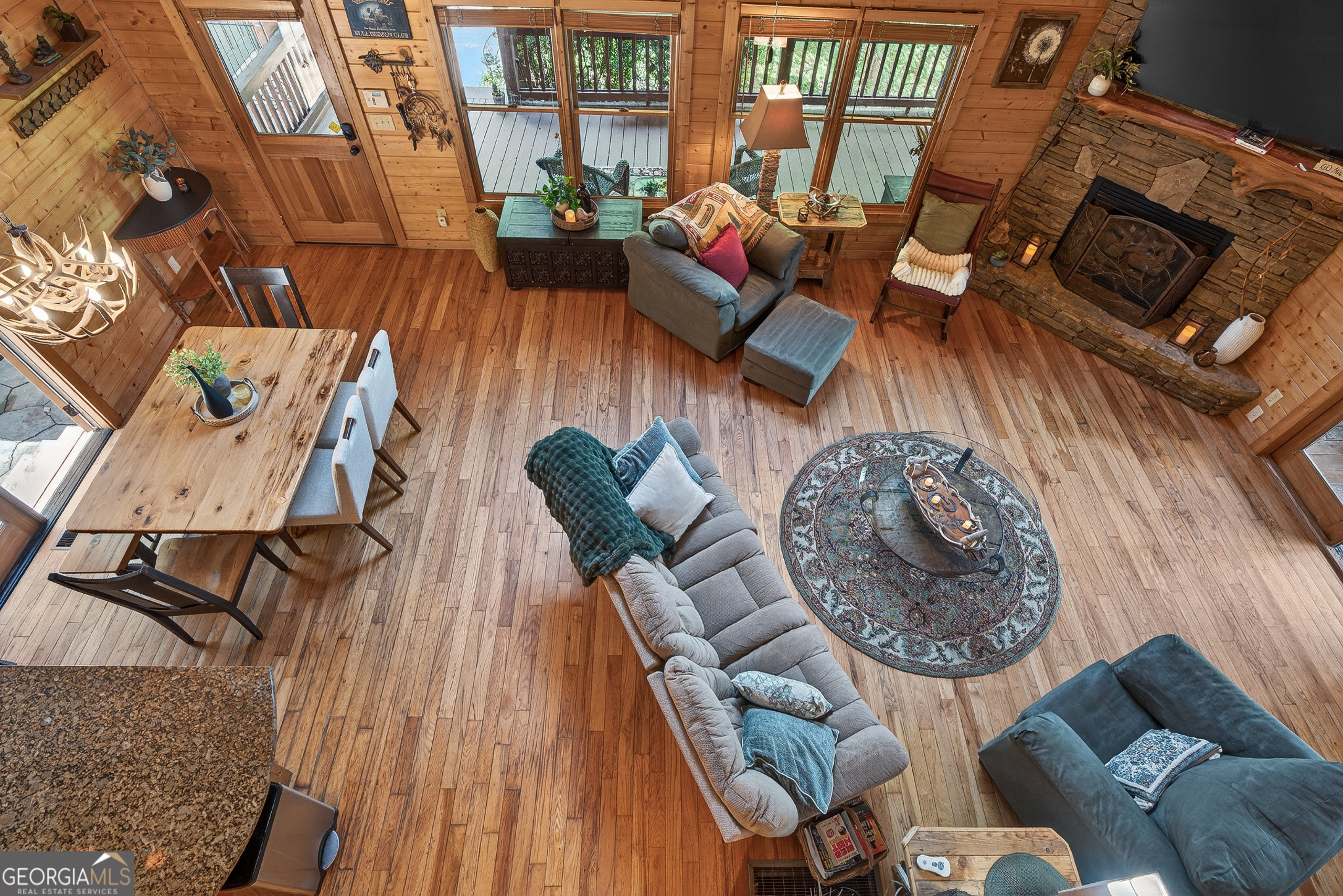 649 Weaver Creek Way