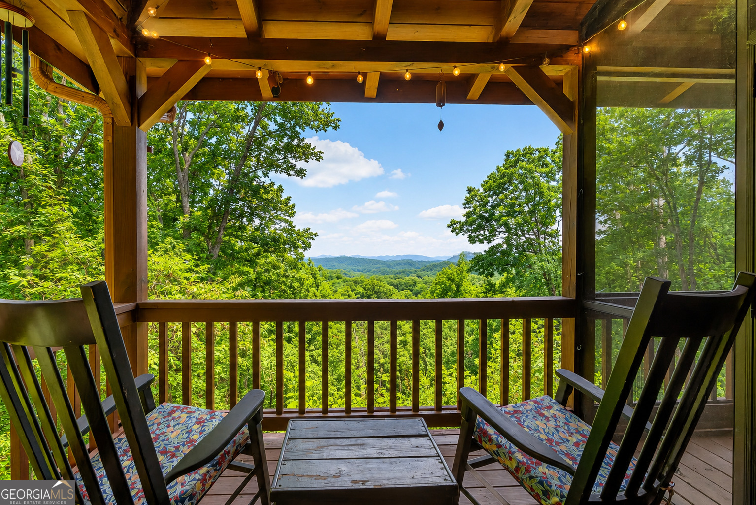 649 Weaver Creek Way