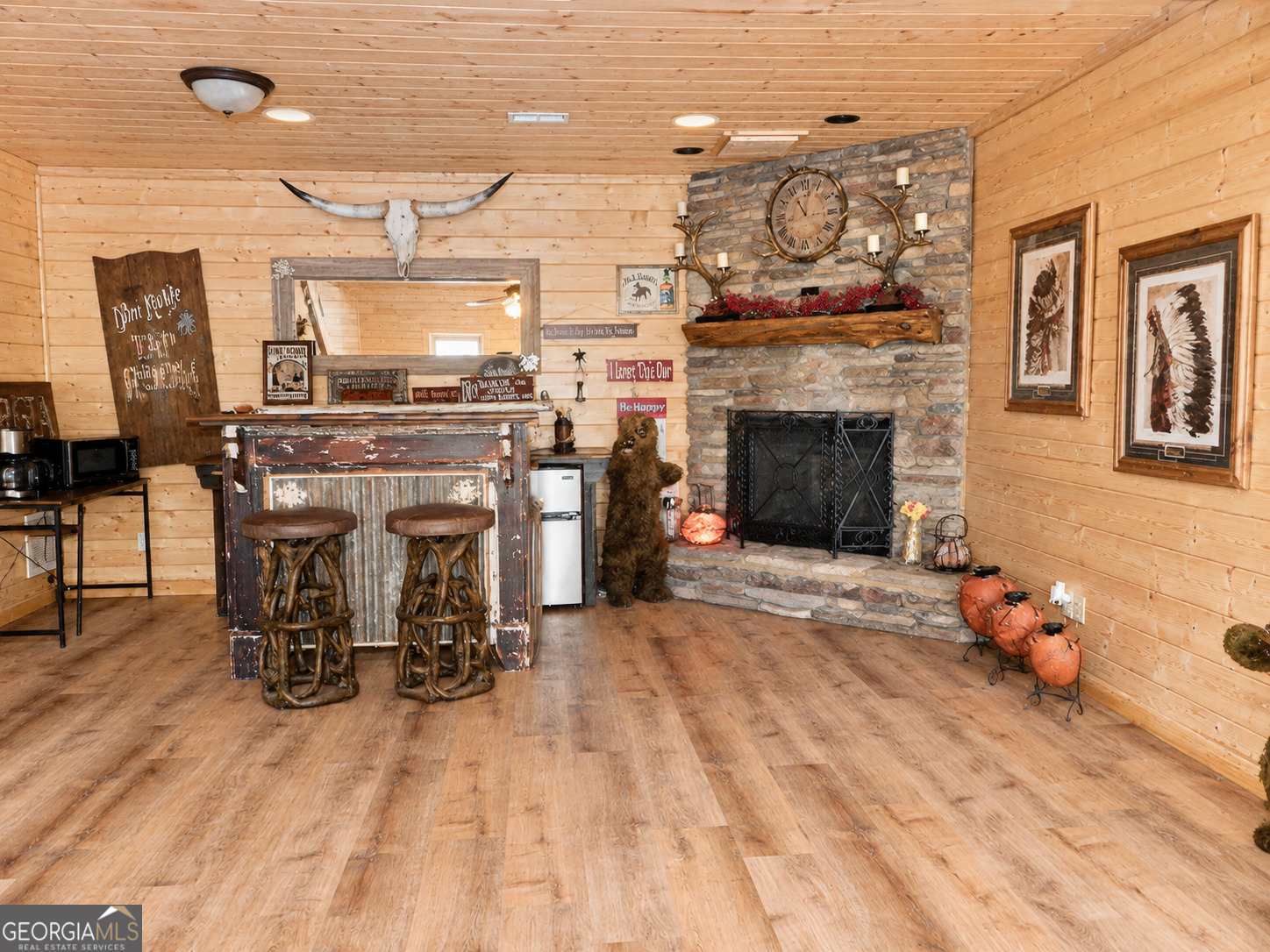 649 Weaver Creek Way