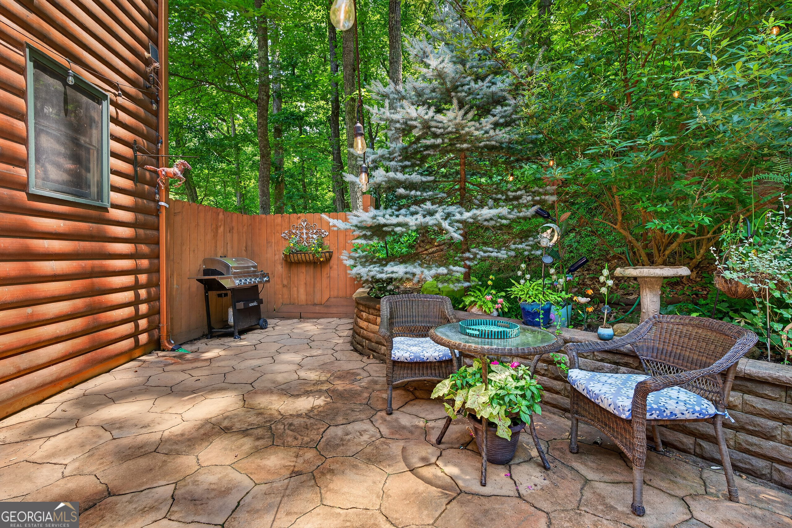 649 Weaver Creek Way