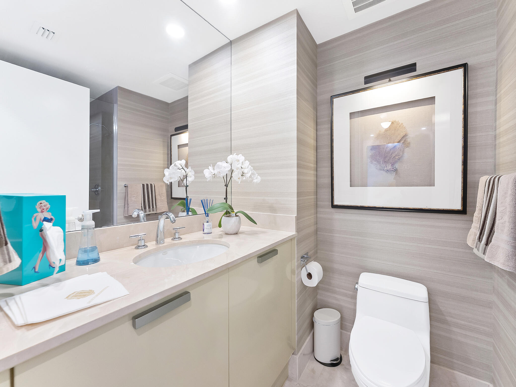 715 Bayshore Drive 606