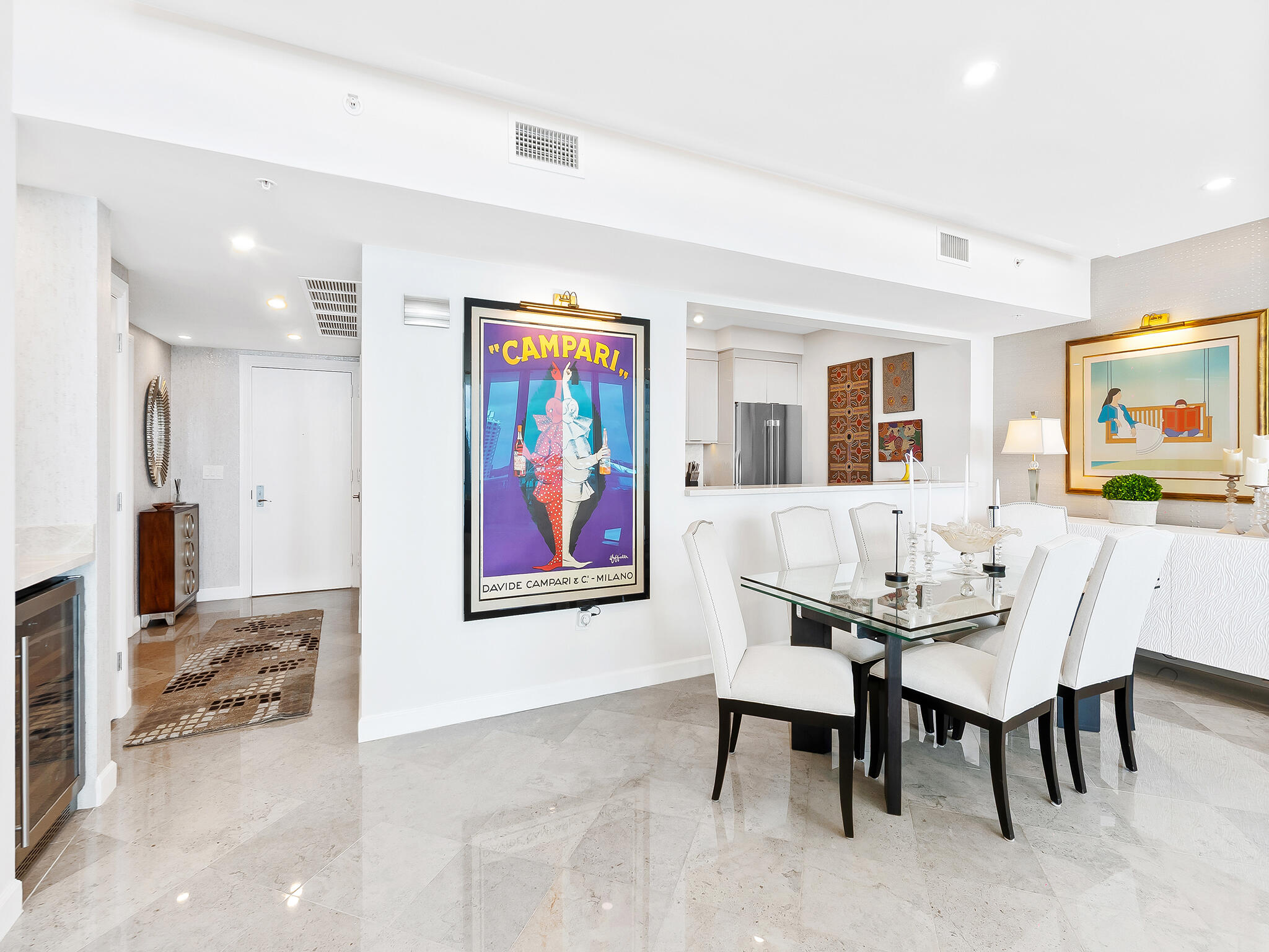 715 Bayshore Drive 606