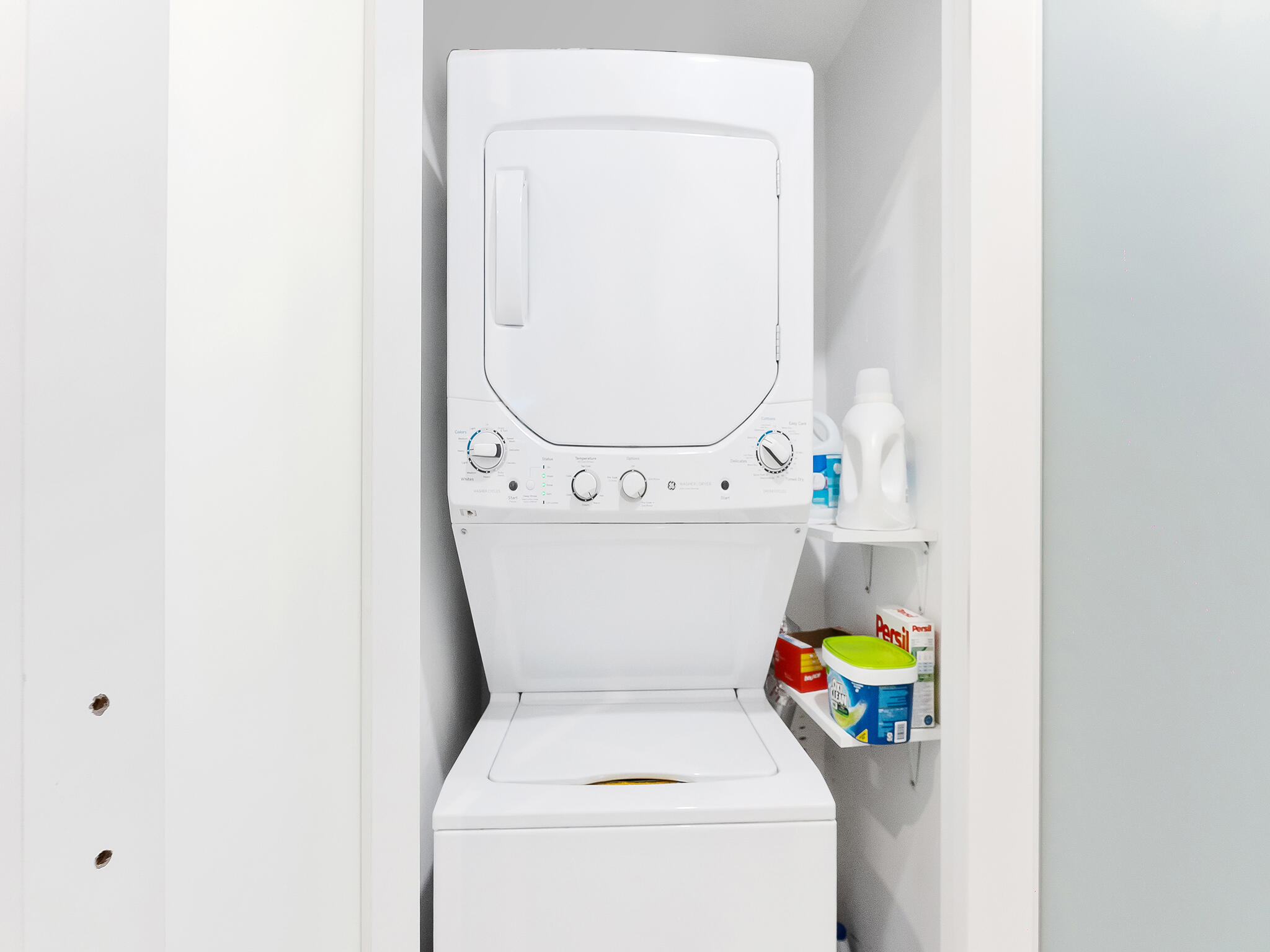 715 Bayshore Drive 606