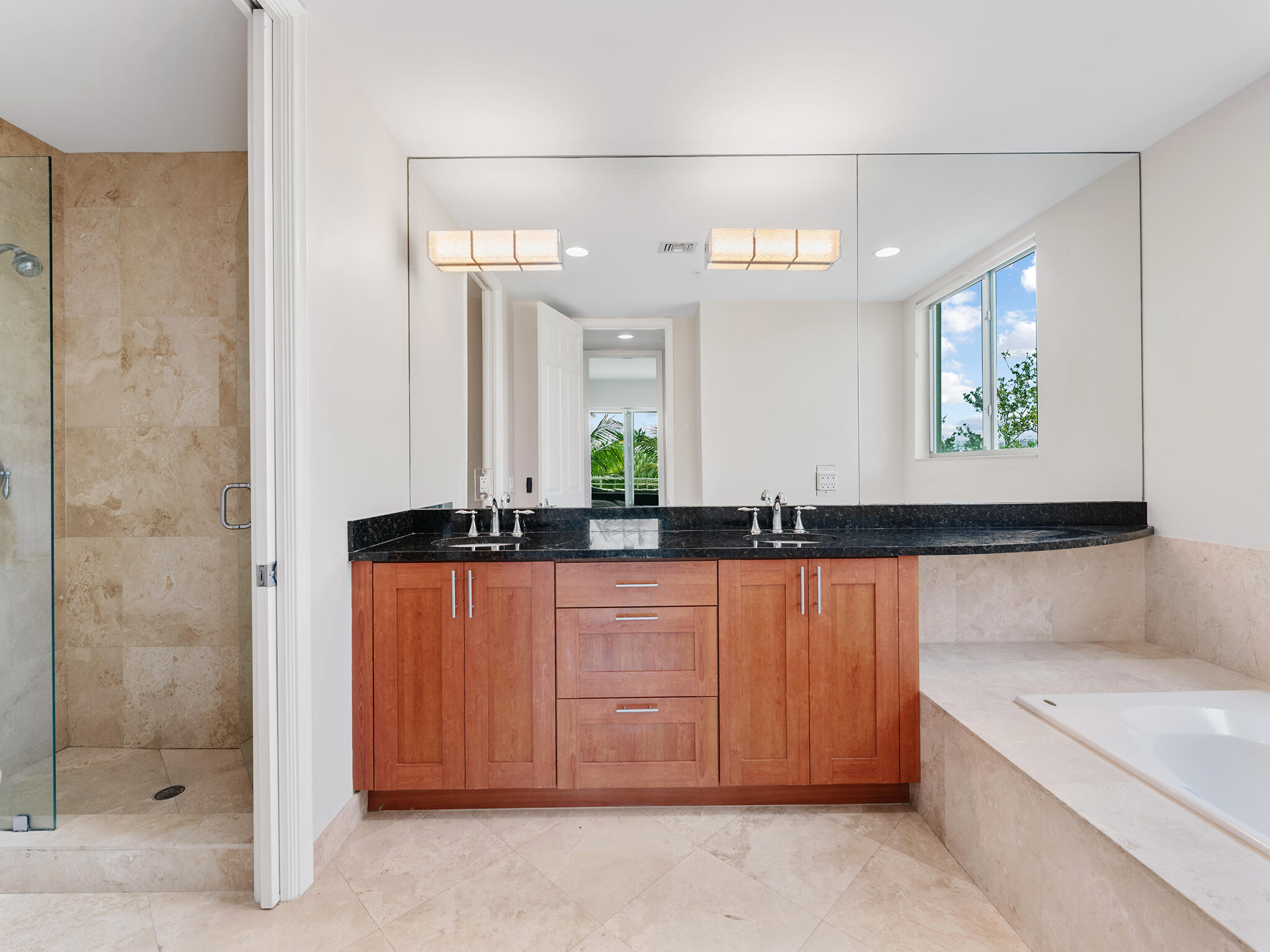 444 Hendricks Isle 301