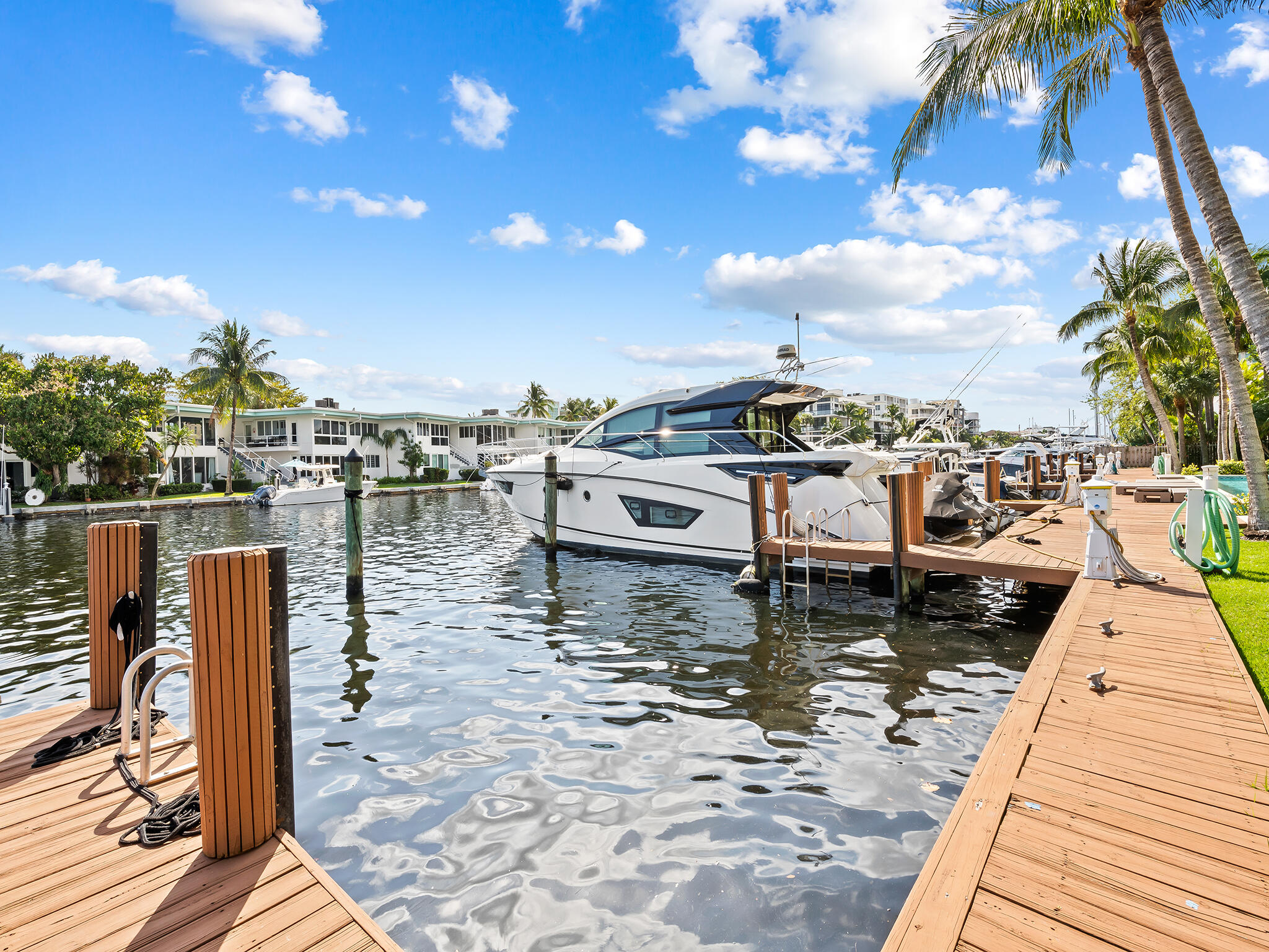 444 Hendricks Isle 301