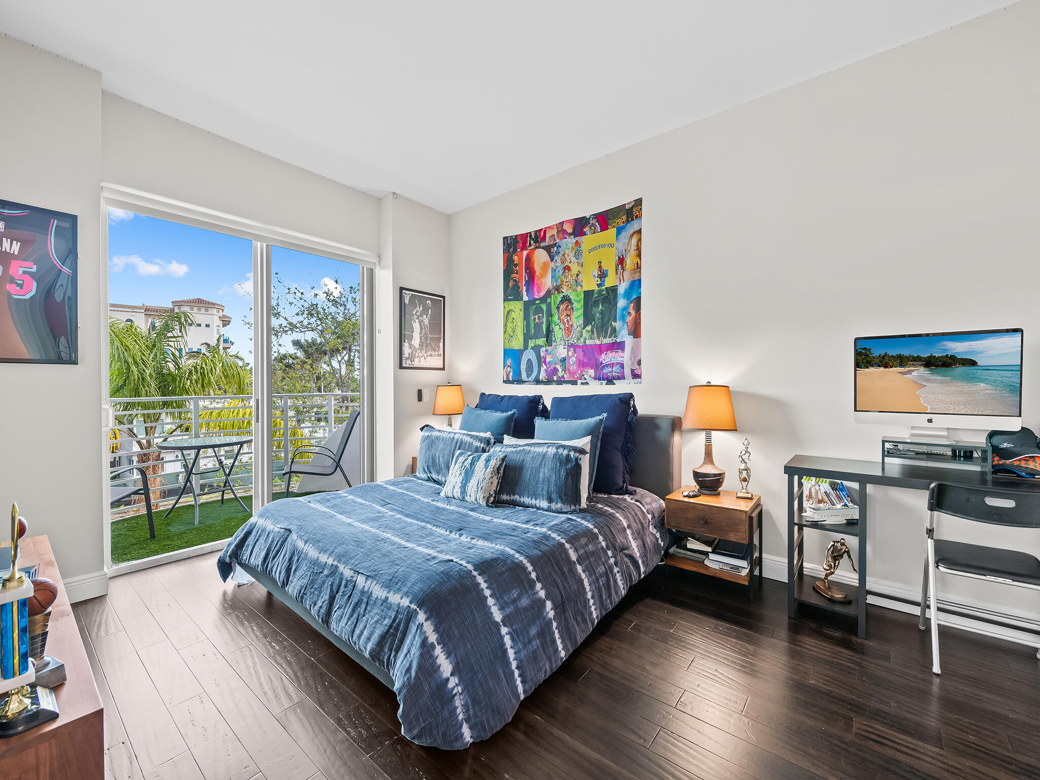 444 Hendricks Isle 301