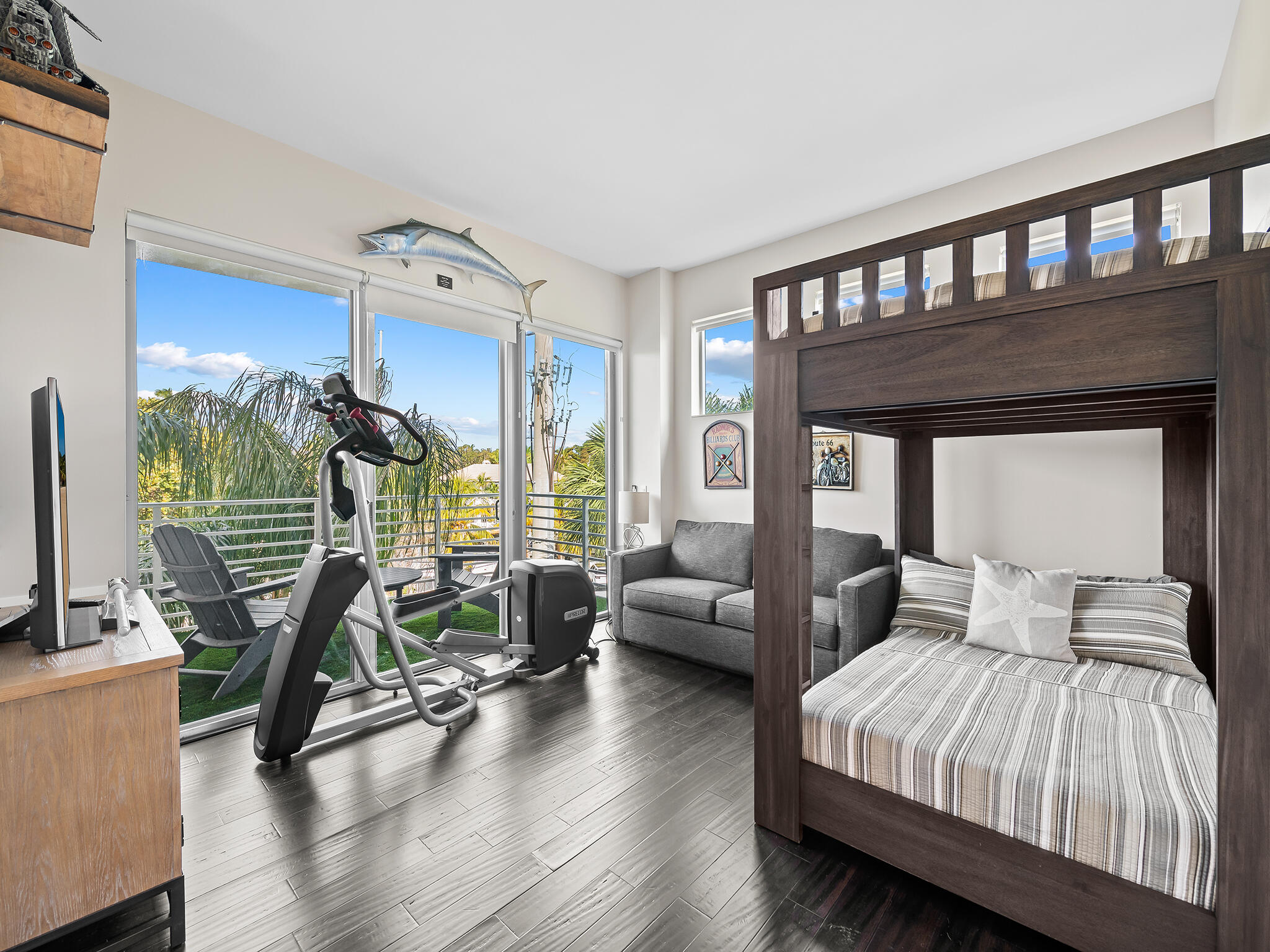 444 Hendricks Isle 301