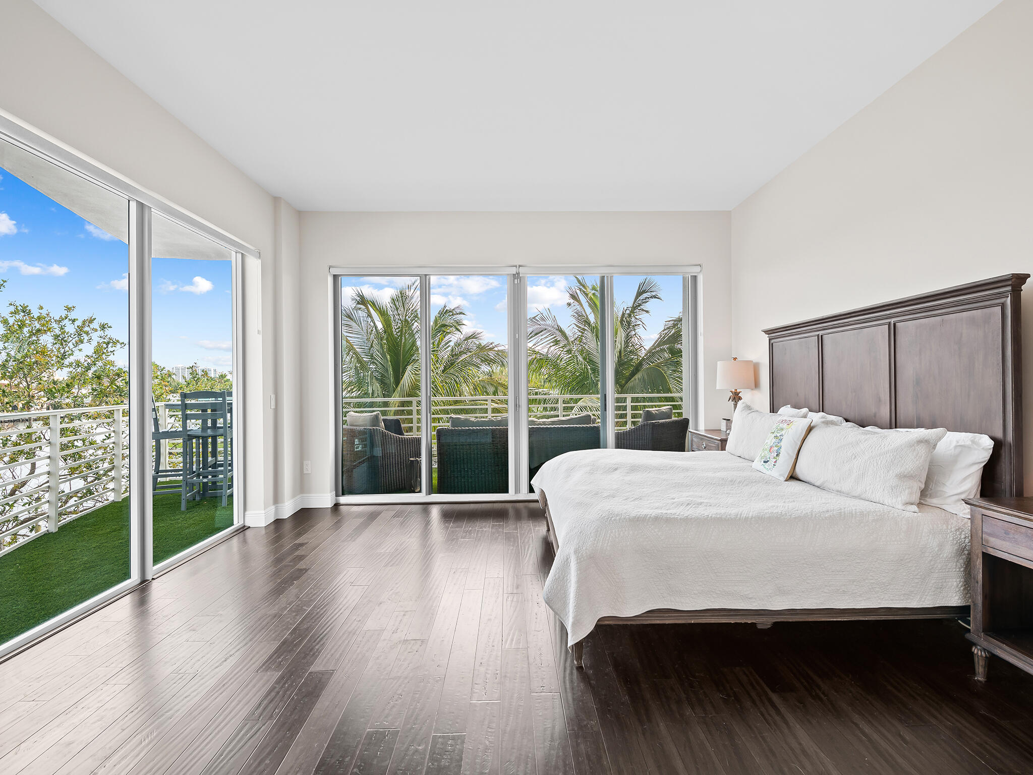 444 Hendricks Isle 301