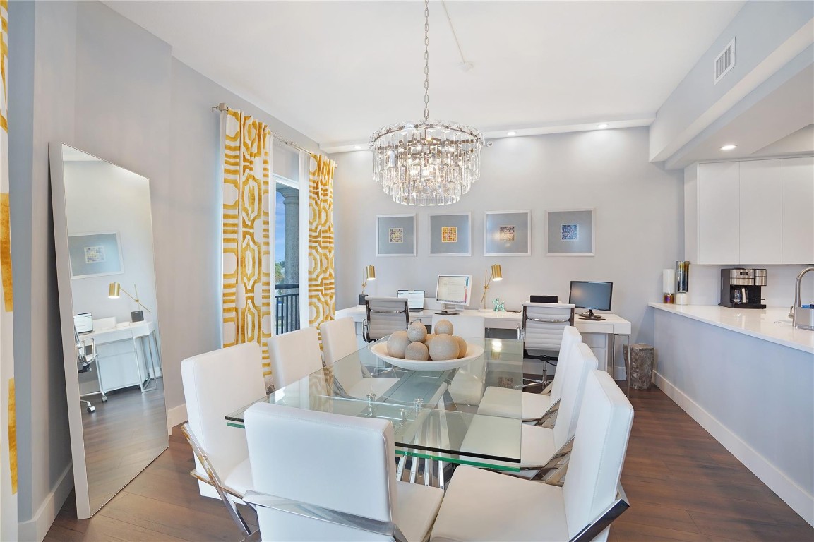 2631 NE 14th Ave Unit: 209