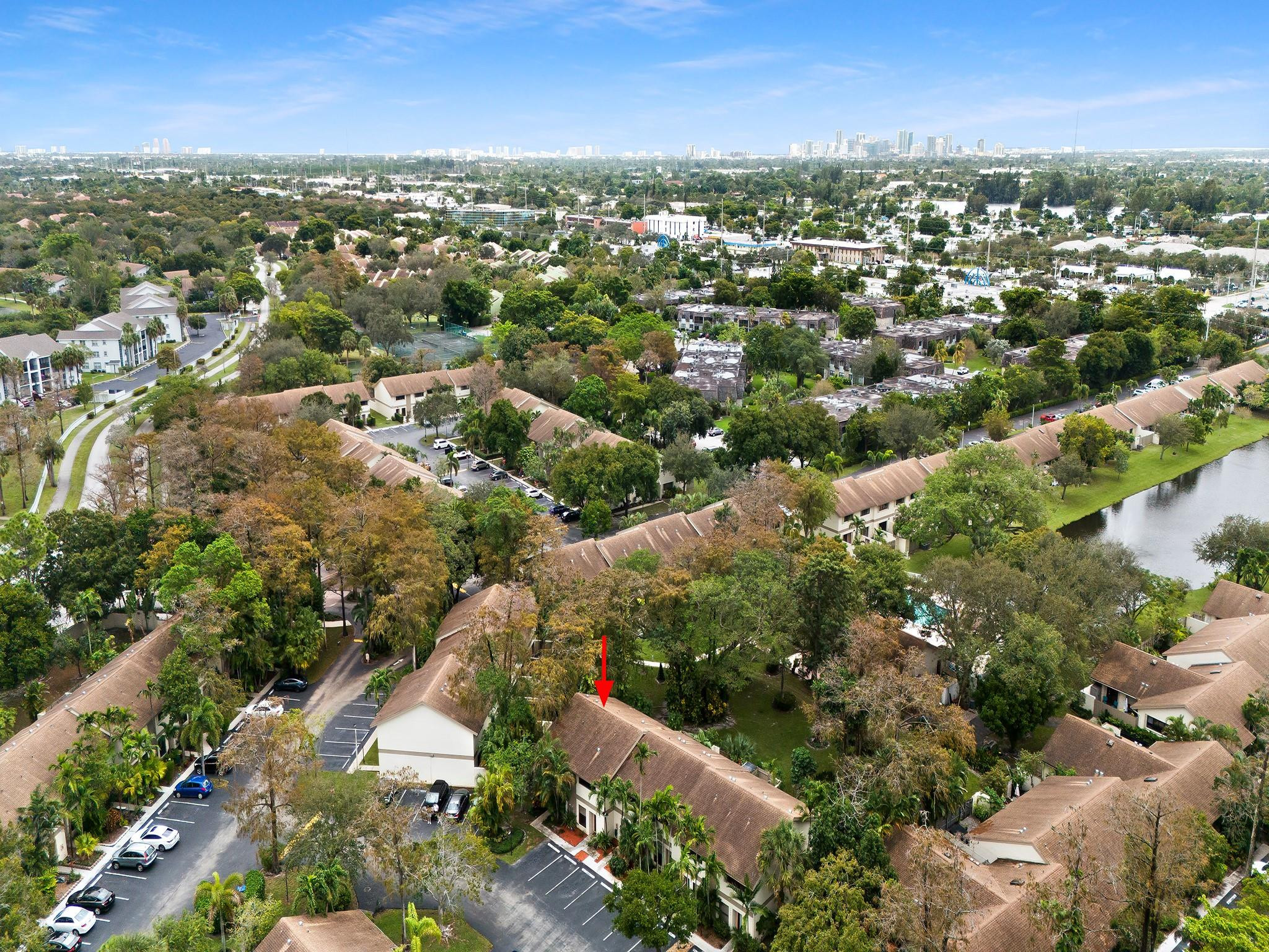 3084 S Oakland Forest Dr 1402