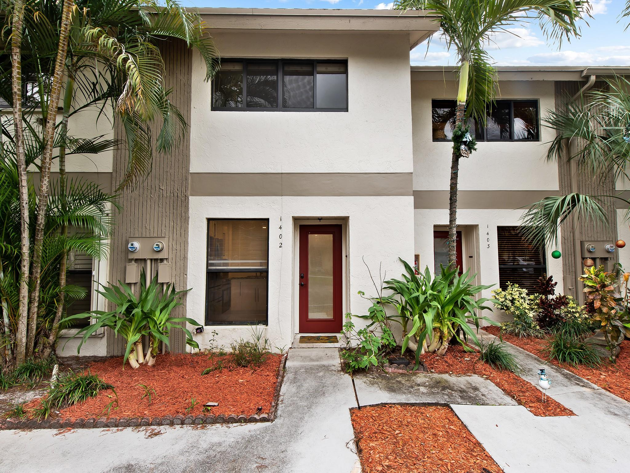 3084 S Oakland Forest Dr 1402