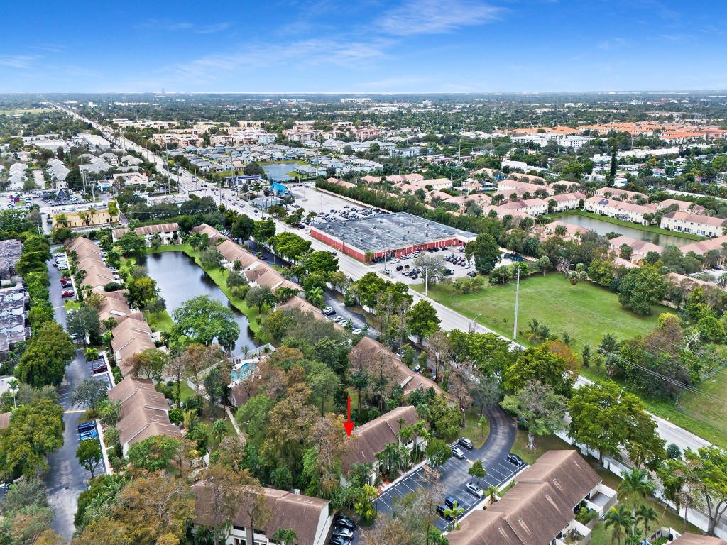 3084 S Oakland Forest Dr 1402