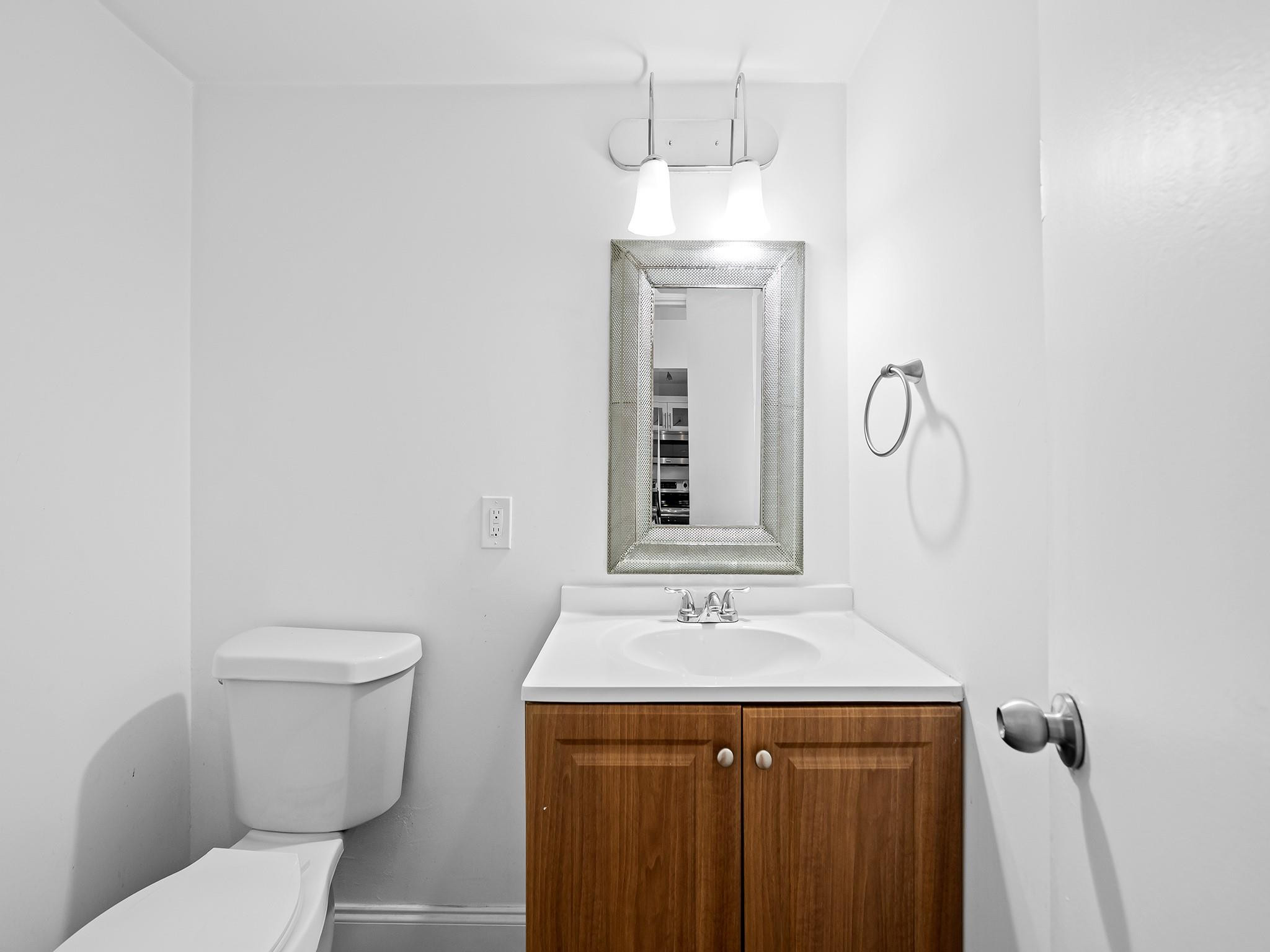 2571 Aragon Blvd 318