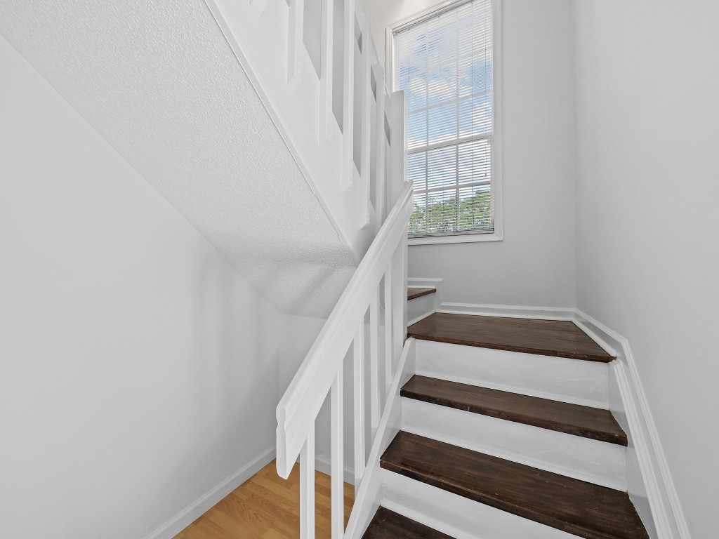 5095 Heatherhill Ln 8