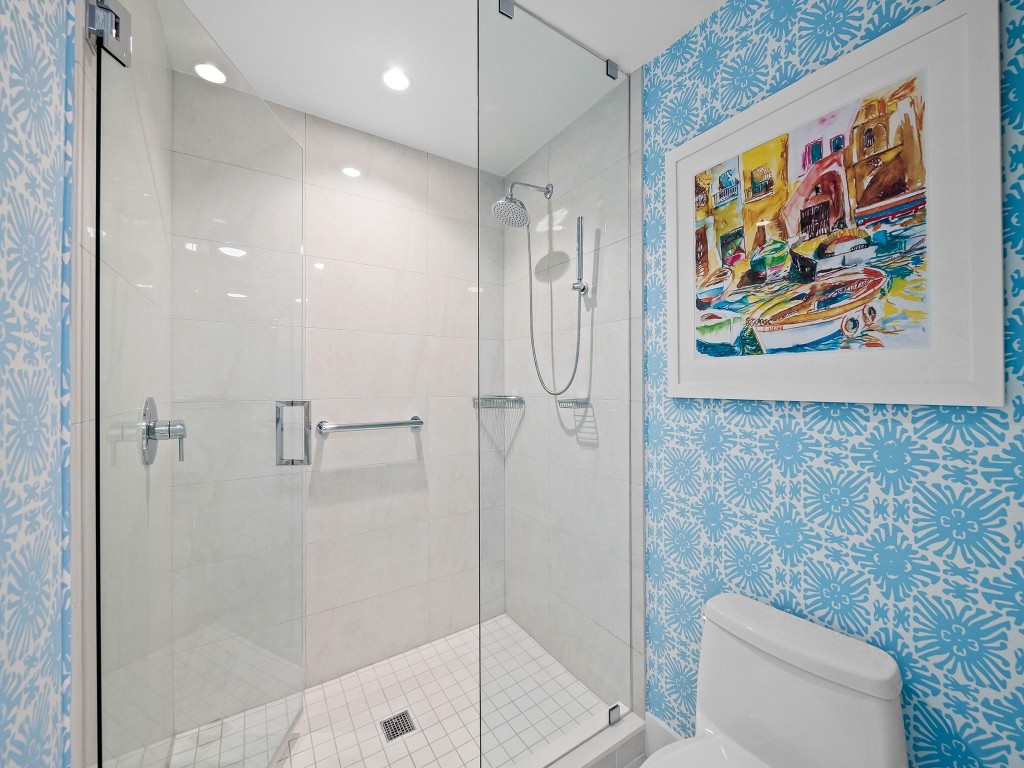 100 E Las Olas Blvd 1701