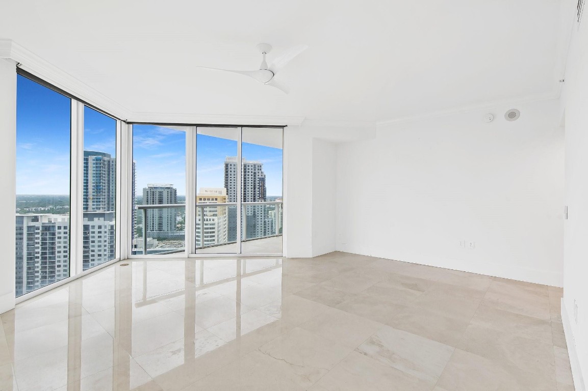 333 Las Olas Way 2910