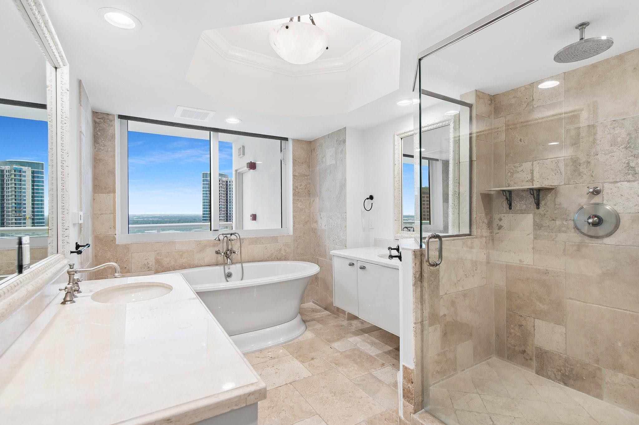 333 Las Olas Way 2910