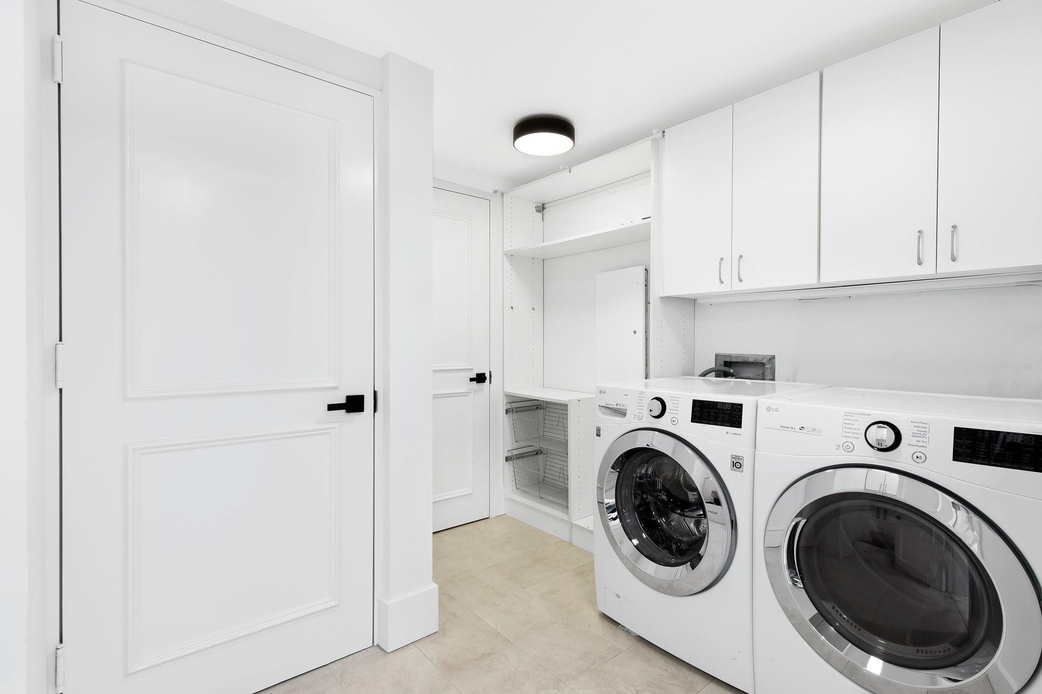 333 Las Olas Way 2910