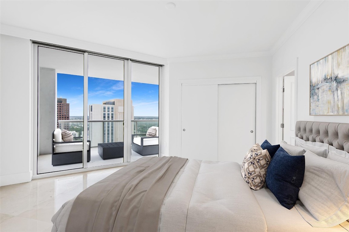 333 Las Olas Way 2910