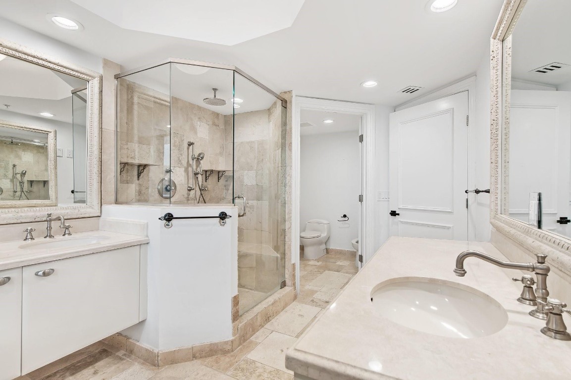 333 Las Olas Way 2910