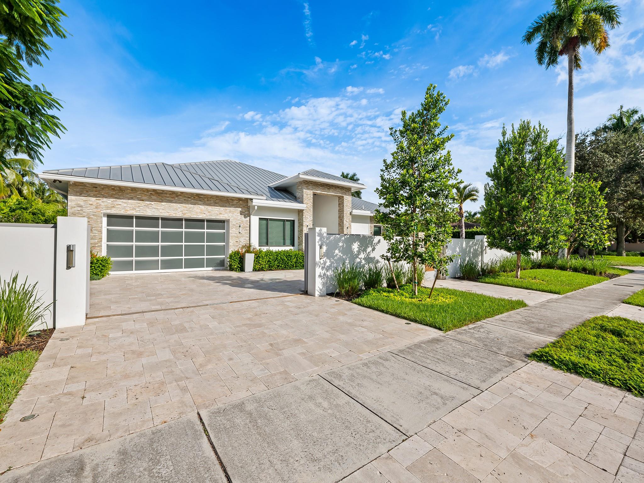 1710 Middle River Dr
