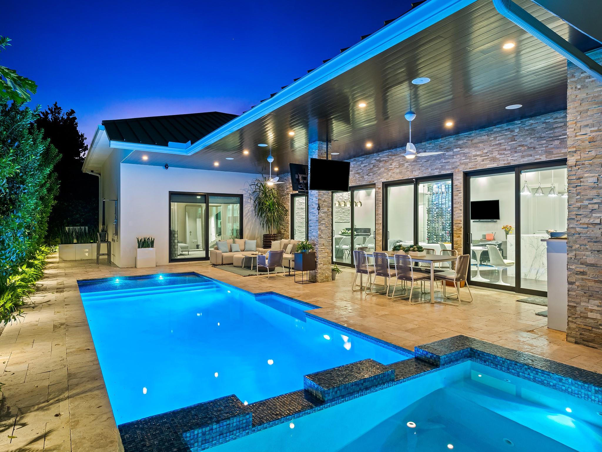 1710 Middle River Dr