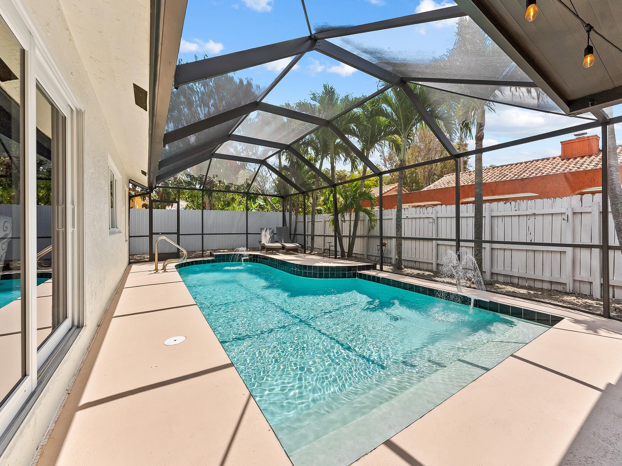 6440 NW 201st Ter